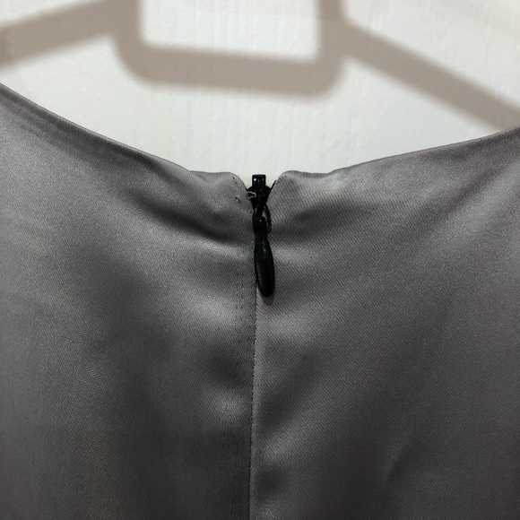 STUNNING FORMAL DRESS (prom/graduation/business event/dinner) - Picture 8 of 10